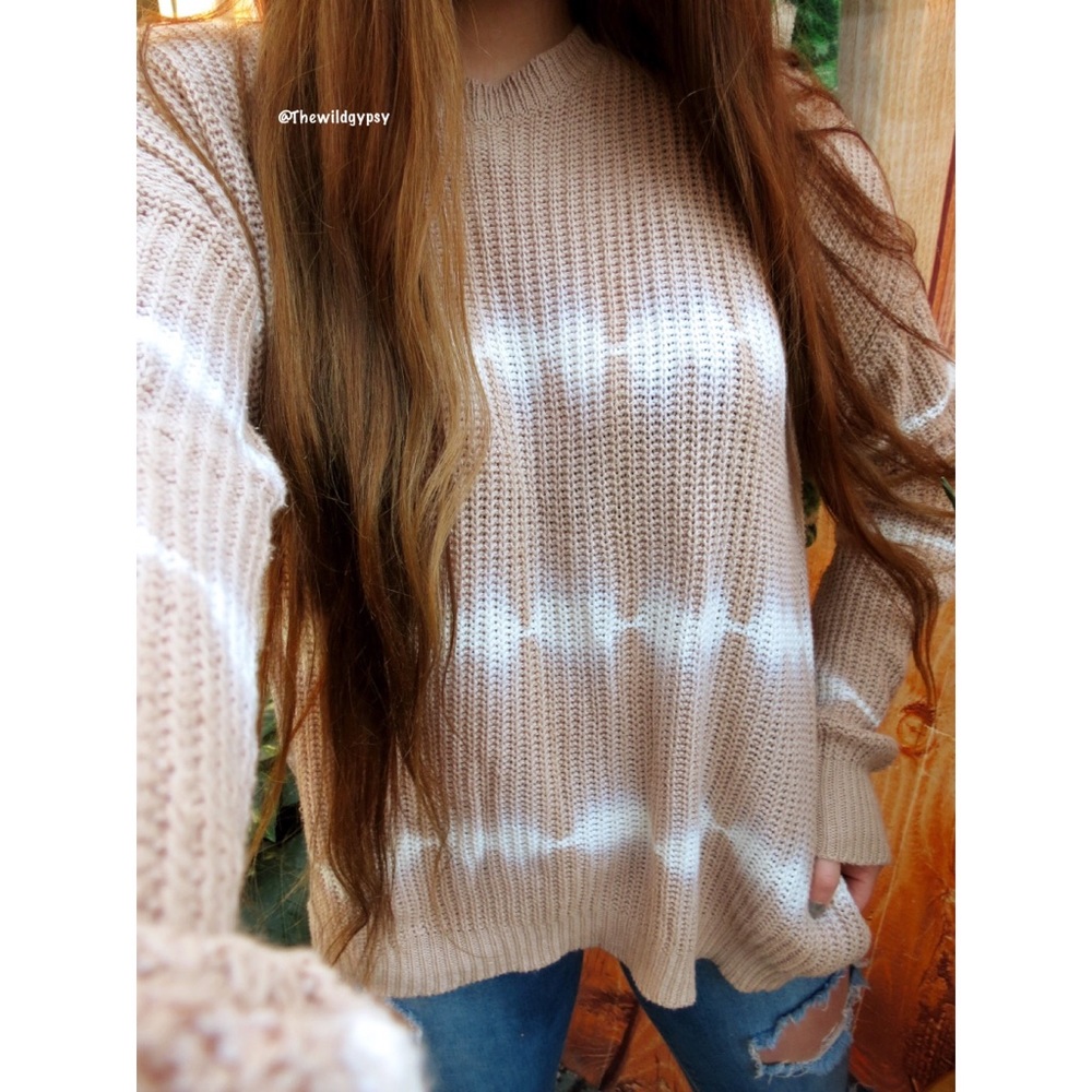 Pink lily neutral tie dye slouchy knit sweater ☕️ - Picture 4 of 7
